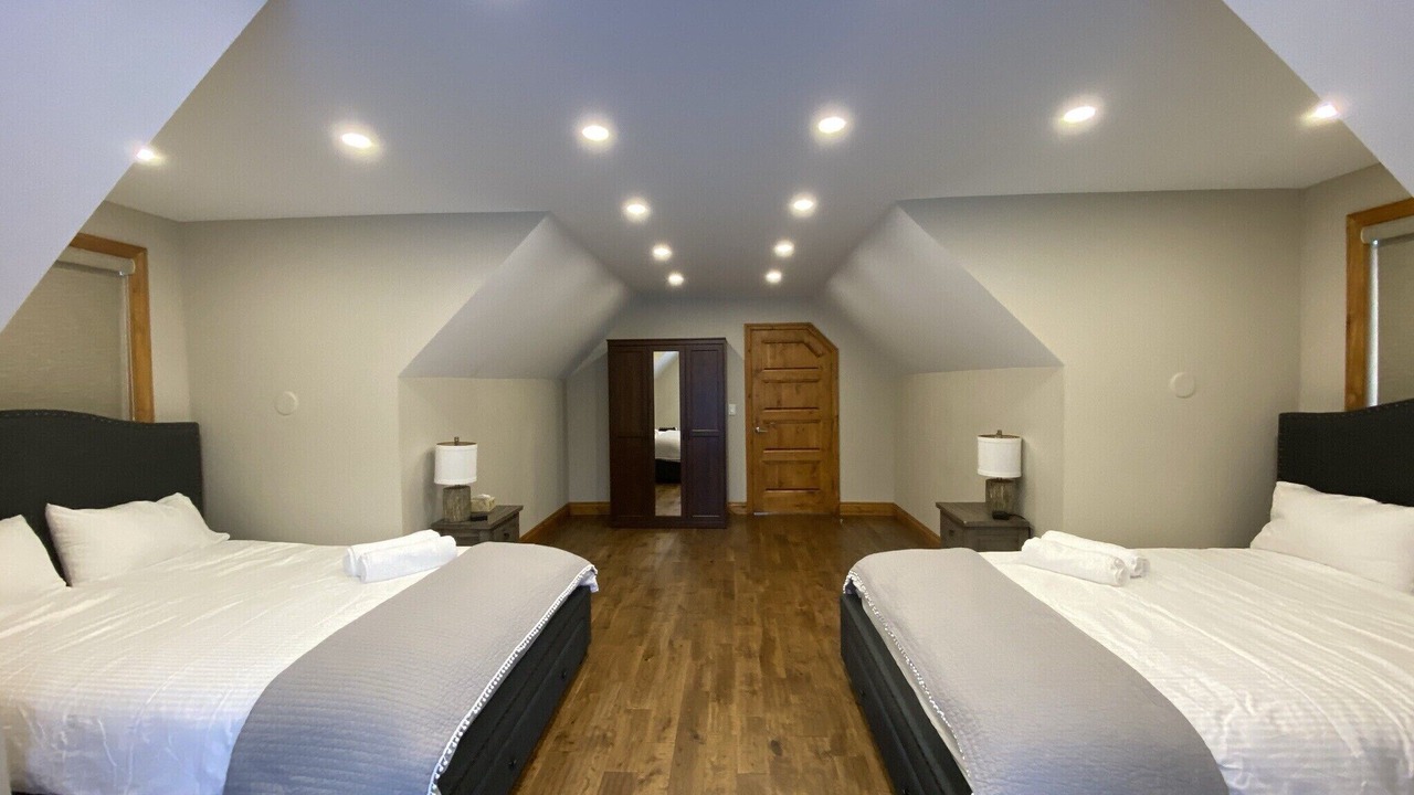 Photo of Bedroom in Oro-Medonte