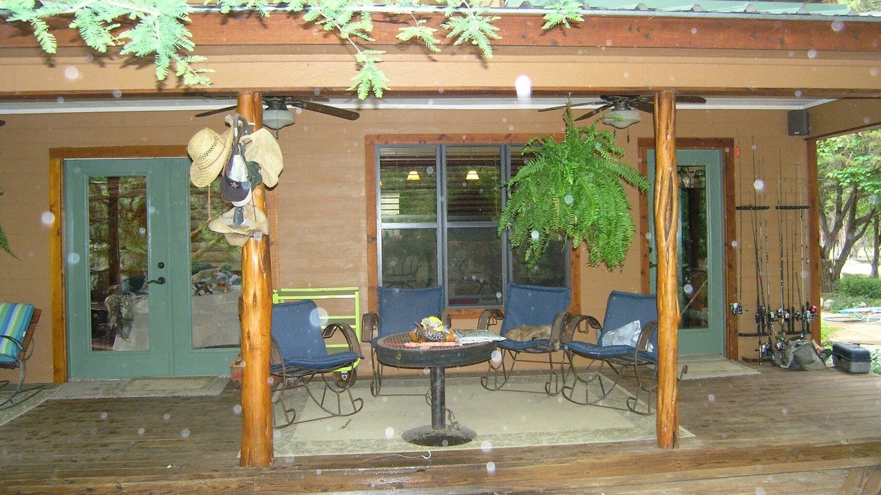Photo of Others in Leakey