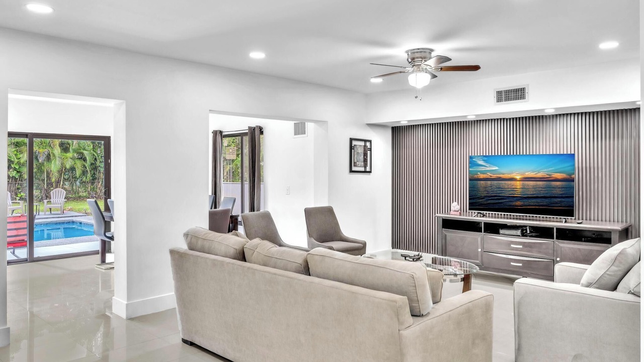 Photo of Livingroom in Plantation