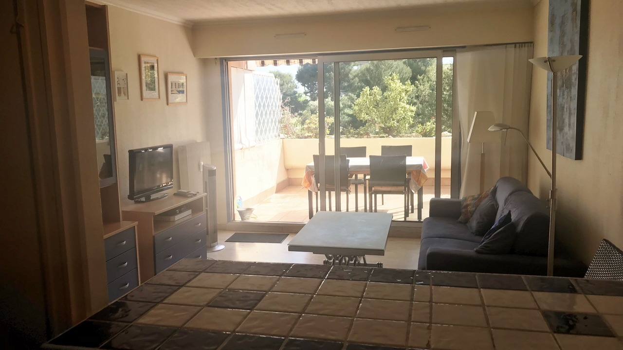 Photo of Livingroom in Fabron