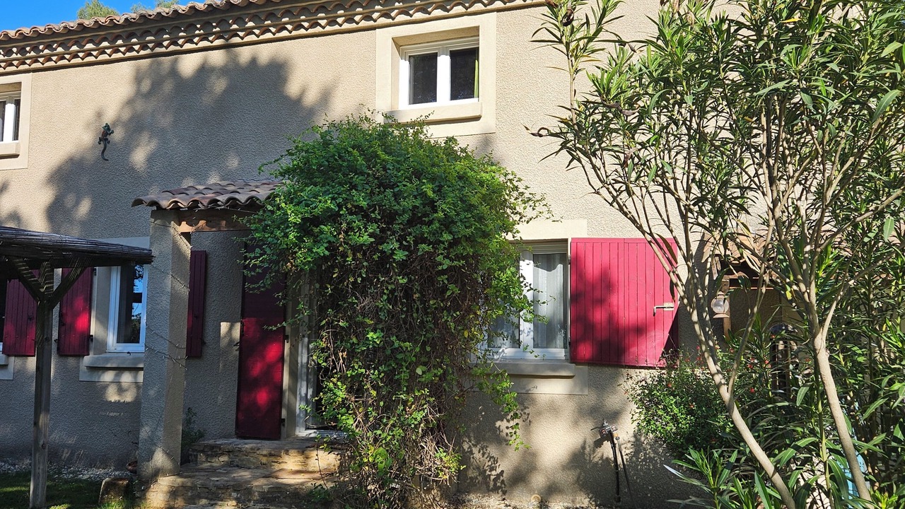 Photo of Outdoor in Saint-Victor-des-Oules