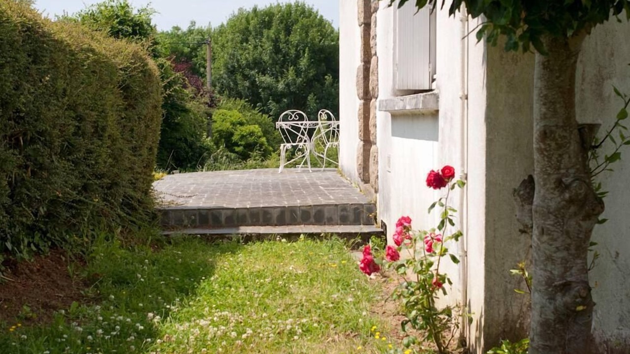 Photo of Outdoor in Billiers