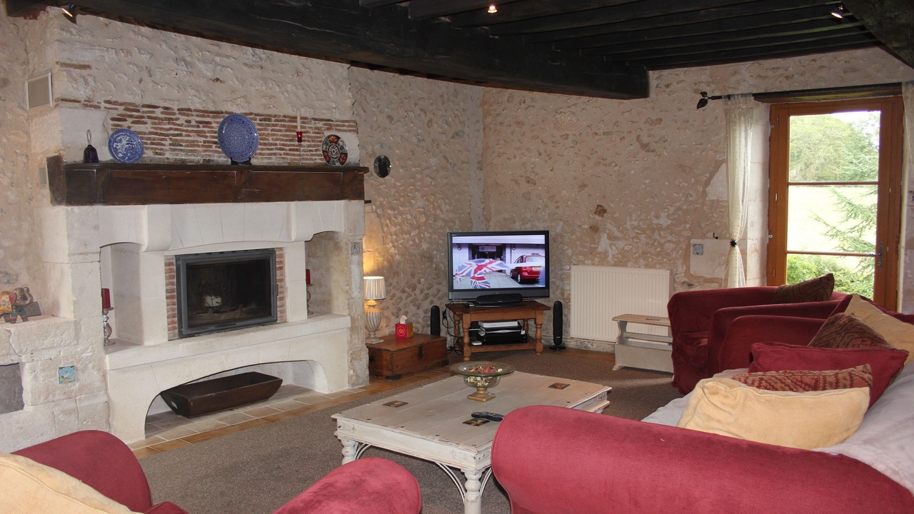 Photo of Livingroom in Saint-Leon-sur-l'Isle