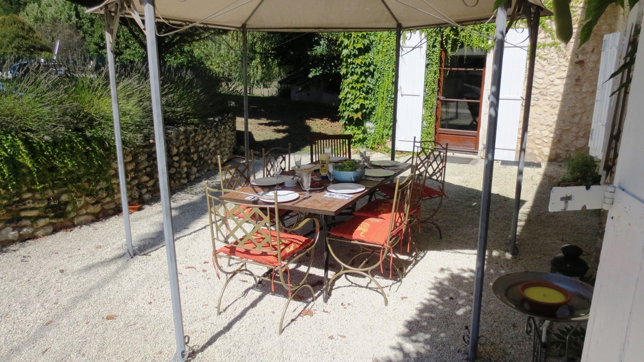 Photo of Outdoor in Saint-Leon-sur-l'Isle