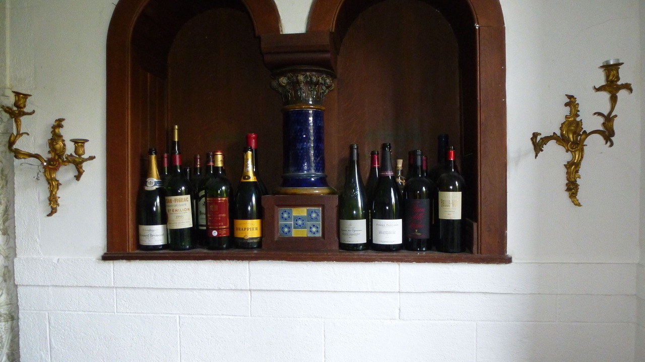 Photo of Others in Olivet