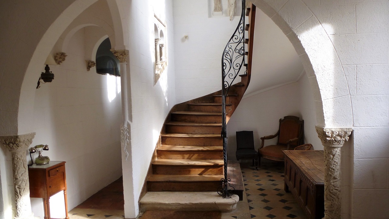 Photo of Others in Olivet