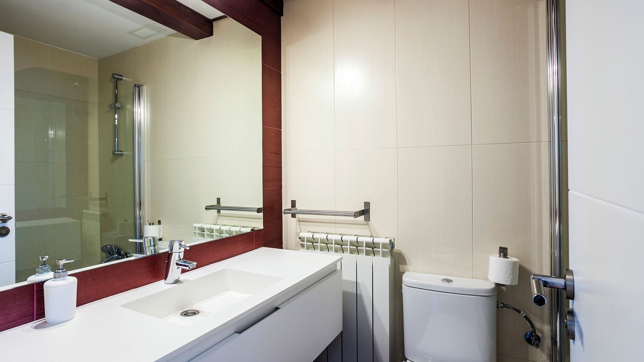 Photo of Bathroom in Gavin