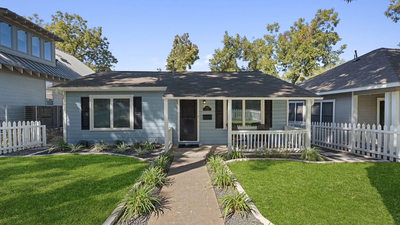 Photo of Outdoor in Bouldin