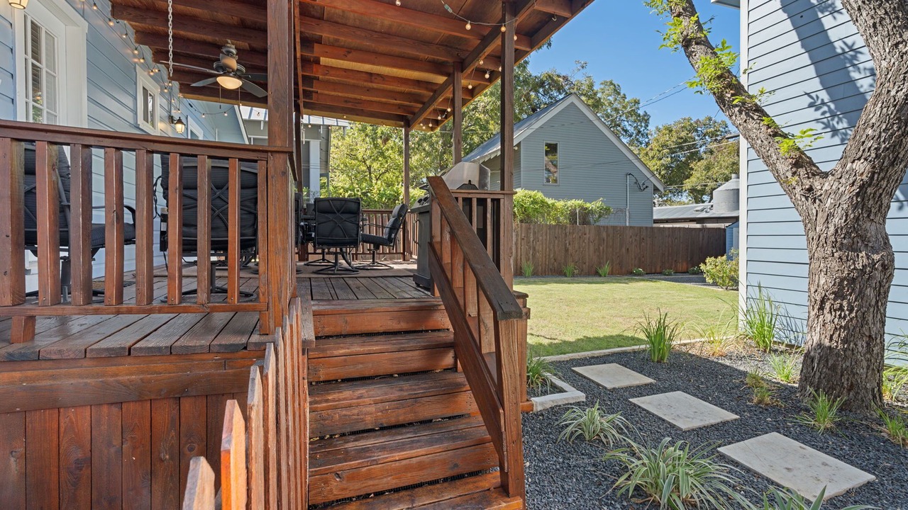 Photo of Patio Balcony in Bouldin