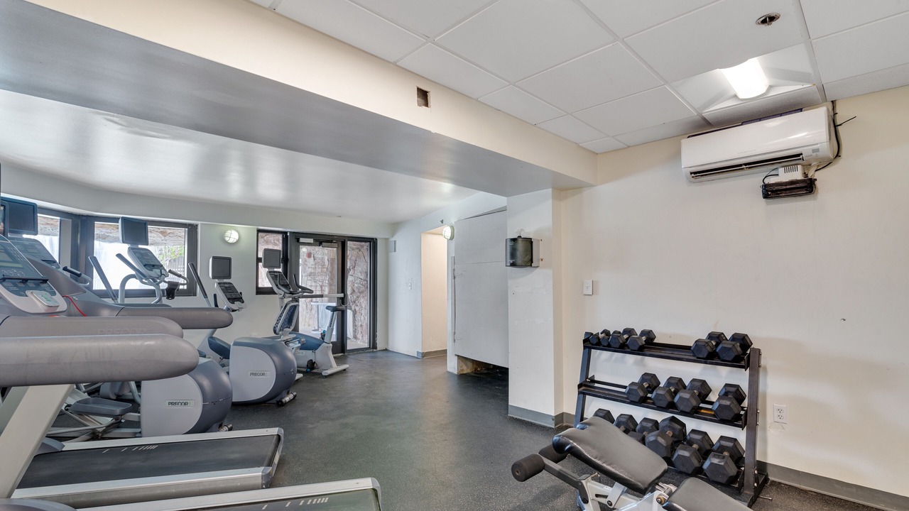 Photo of Others in Mid Beach