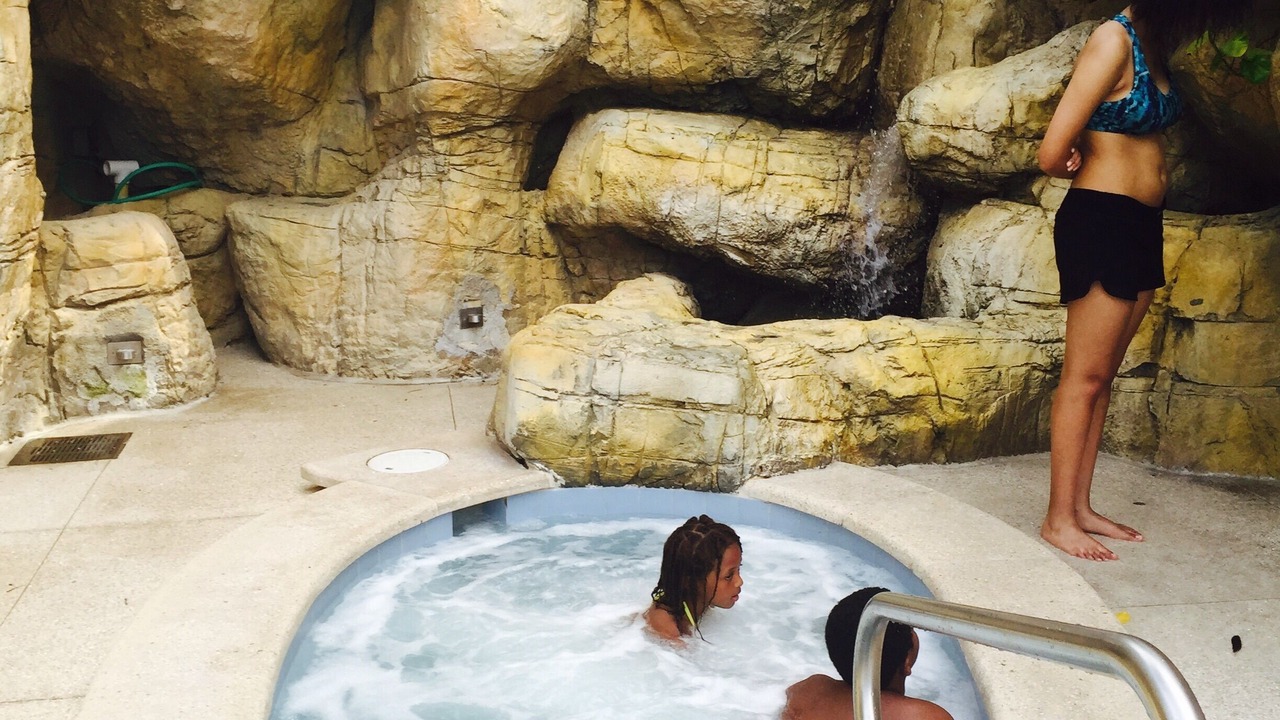 Photo of Outdoor in Mid Beach