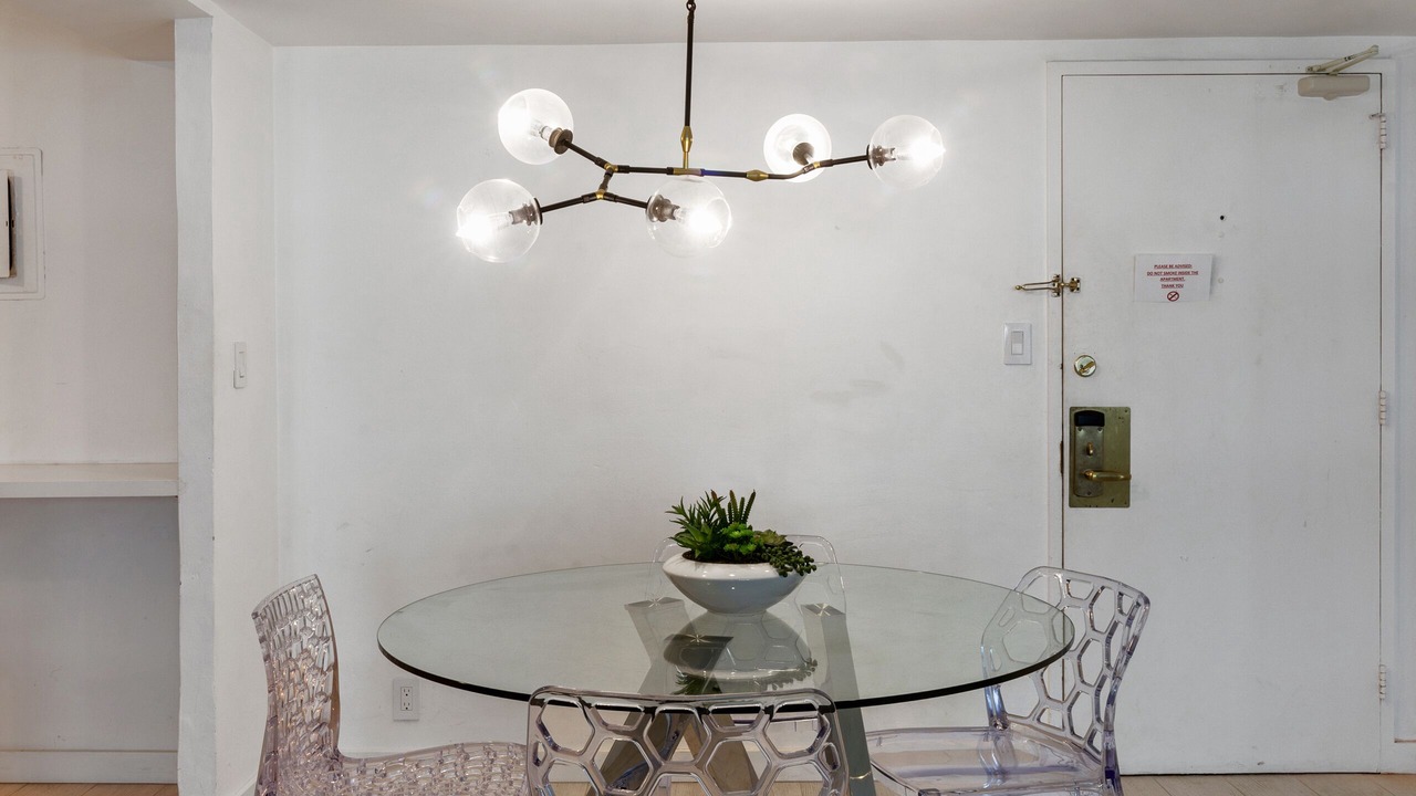 Photo of Others in Mid Beach