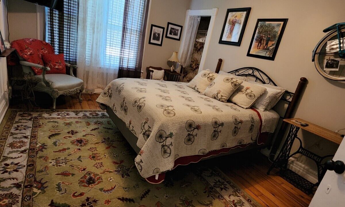 Photo of Bedroom in Slingerlands