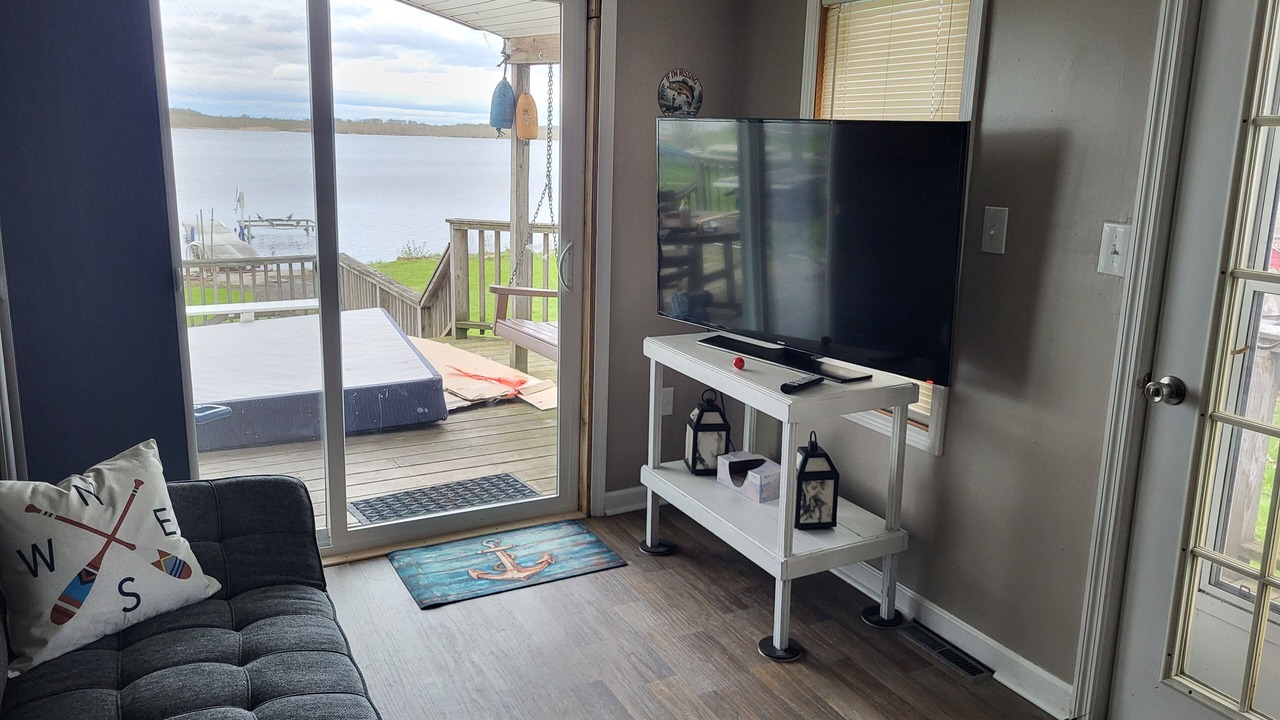 Photo of Livingroom in Central Square
