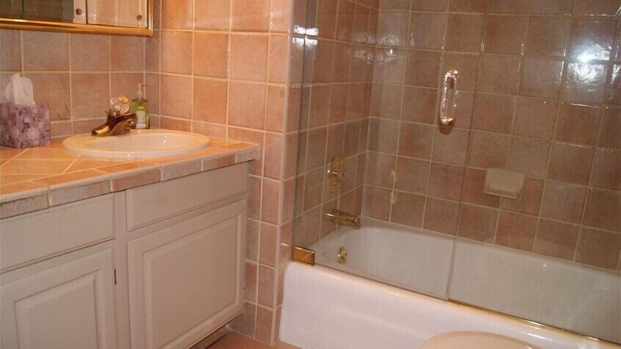 Photo of Bathroom in Hutchinson