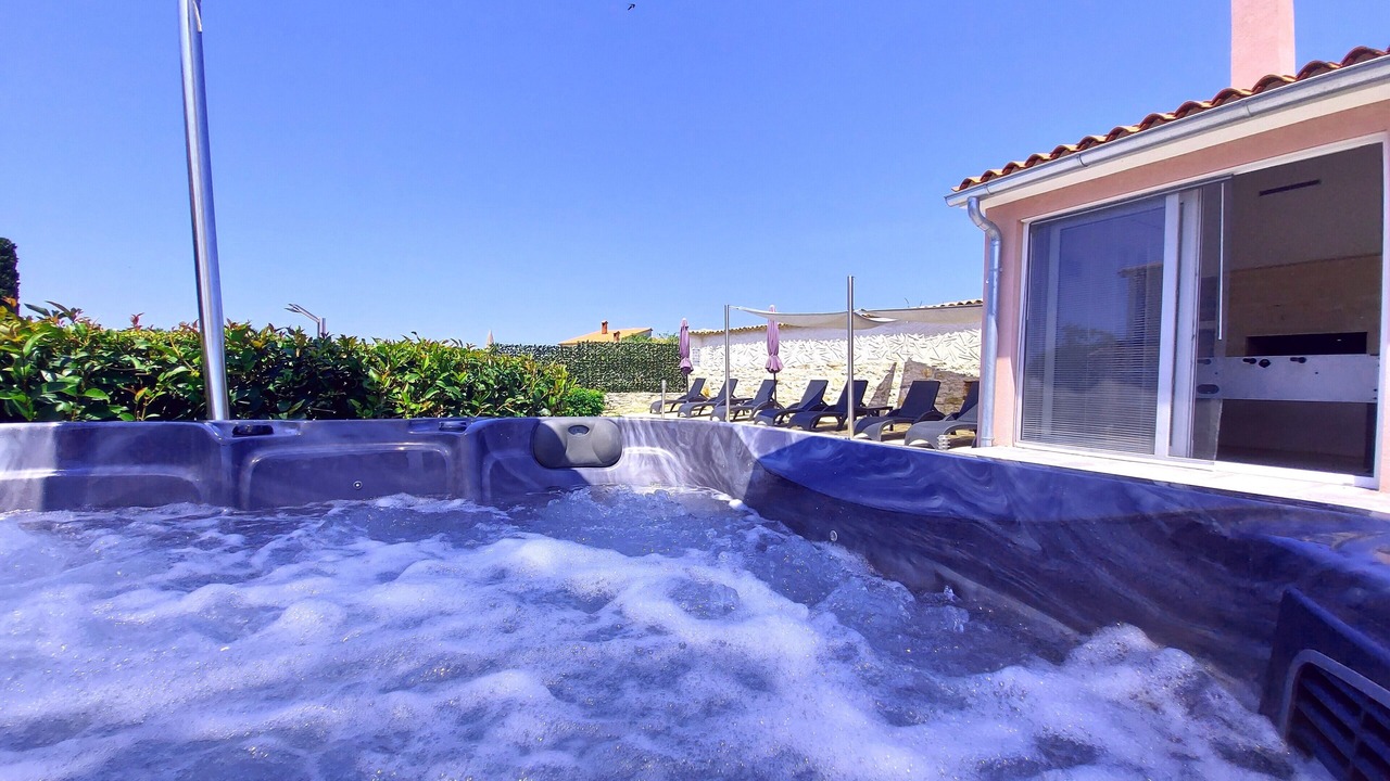 Photo of Outdoor in Galizana