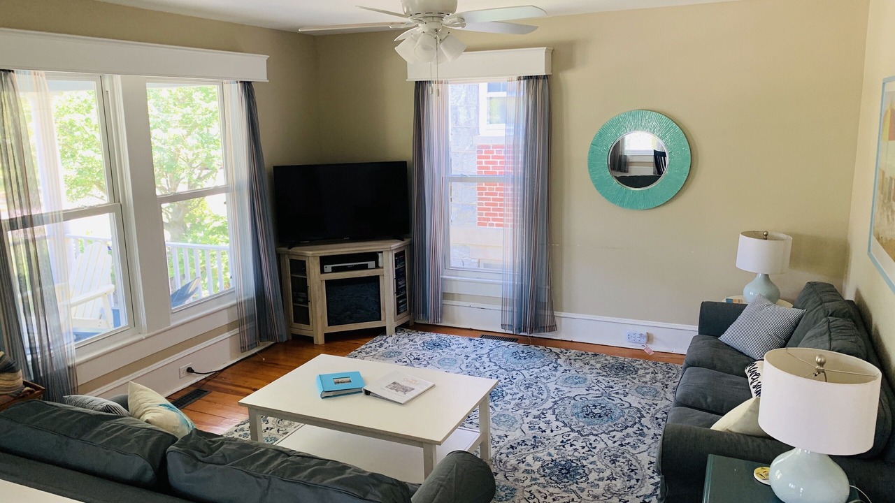Photo of Livingroom in Cape Charles