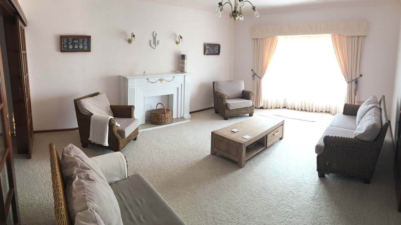 Photo of Livingroom in Moonta Bay