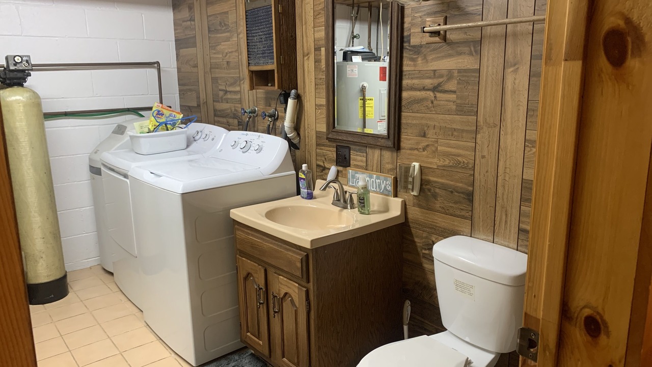 Photo of Bathroom in James Creek