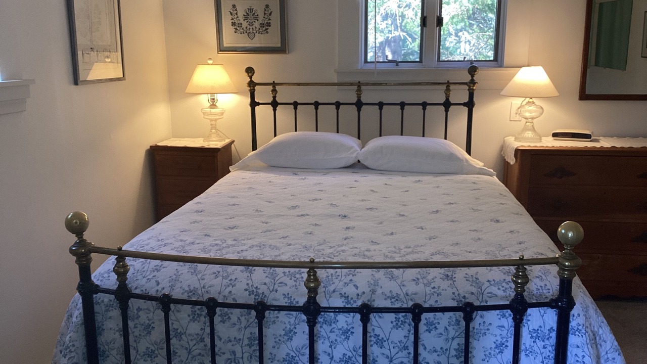 Photo of Bedroom in Somesville