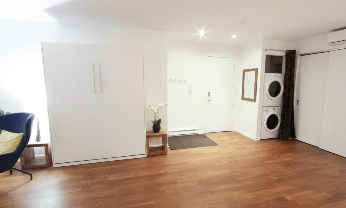 Photo of Bedroom in Plateau Mont Royal