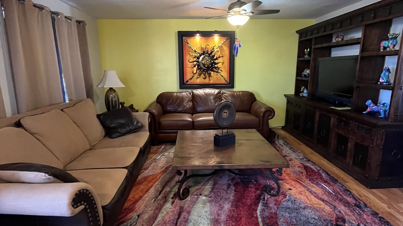 Photo of Livingroom in Bonanza