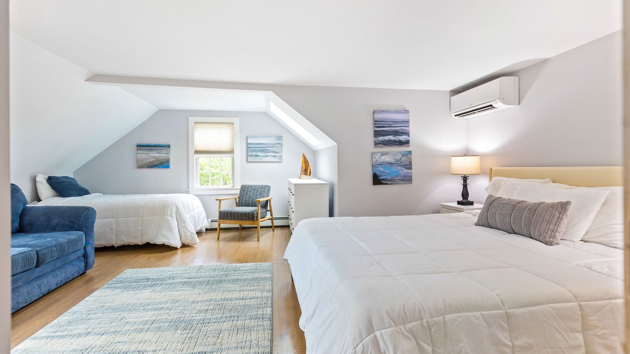 Photo of Bedroom in Ogunquit