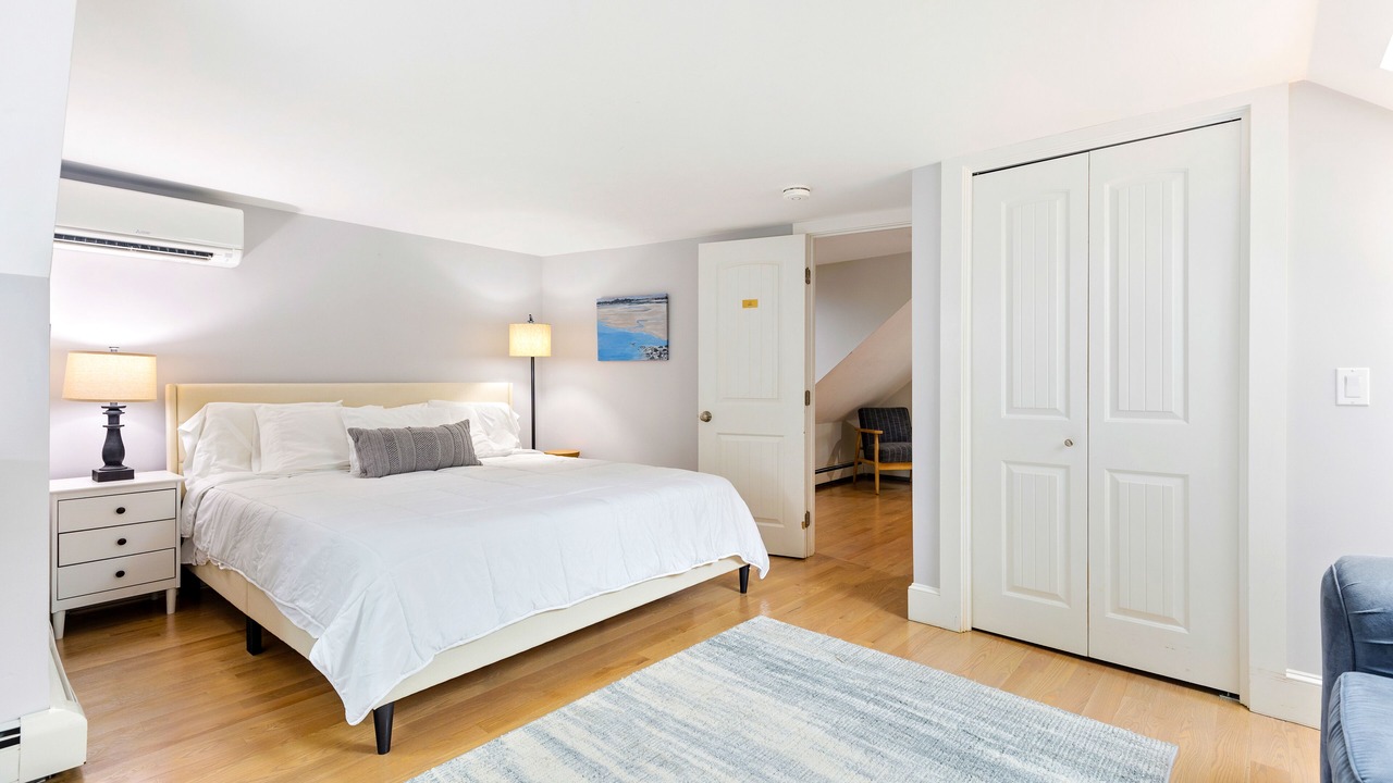 Photo of Bedroom in Ogunquit