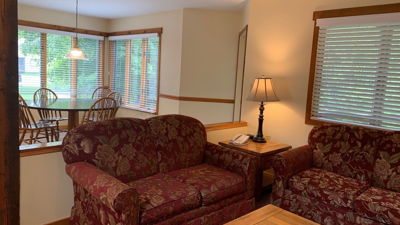 Photo of Livingroom in Shawnee On Delaware