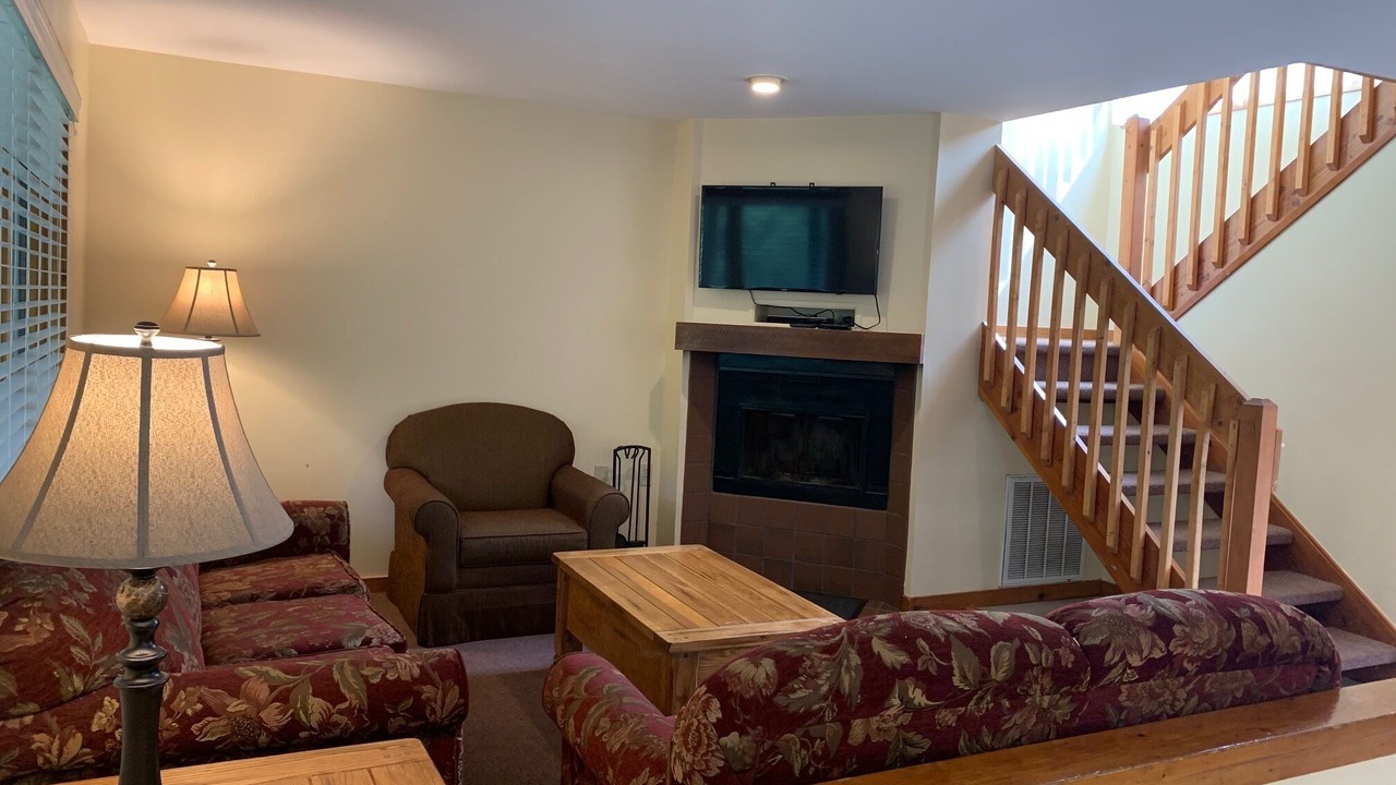 Photo of Livingroom in Shawnee On Delaware