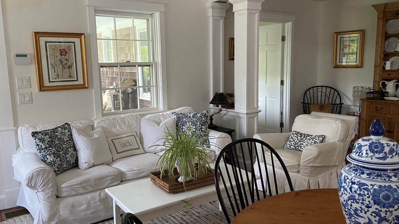 Photo of Bedroom in Tom Nevers
