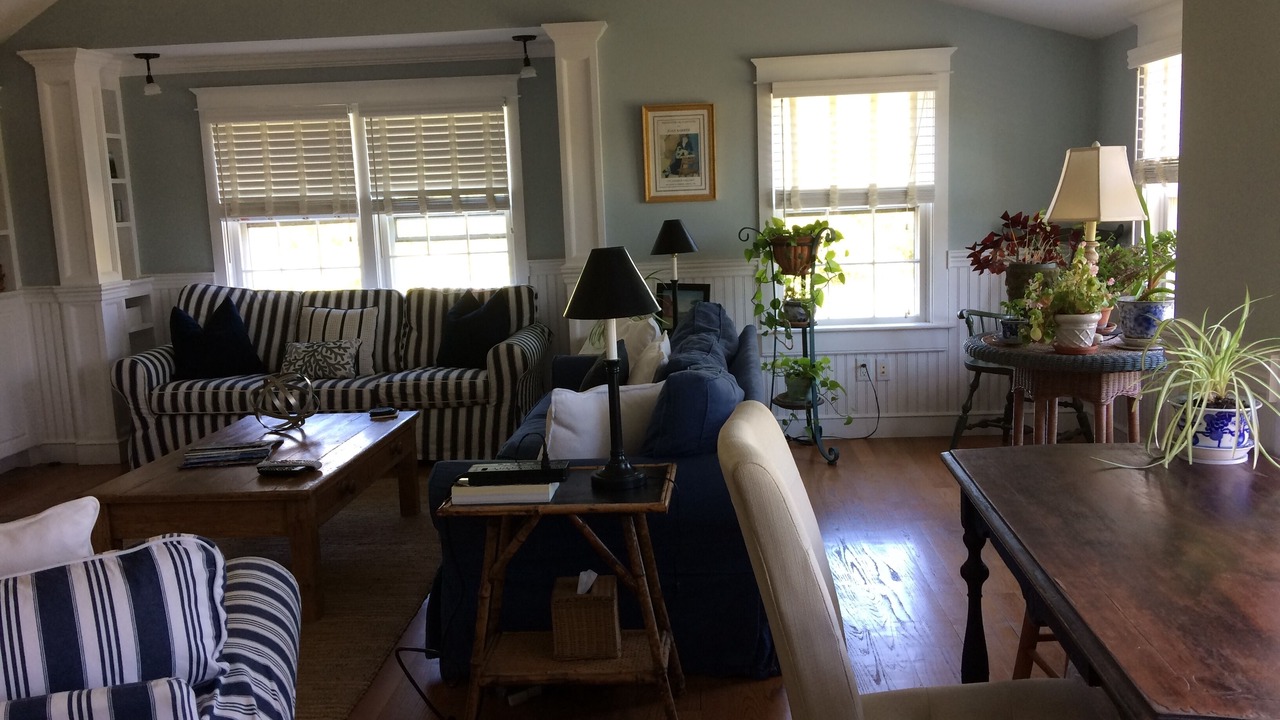 Photo of Bedroom in Tom Nevers