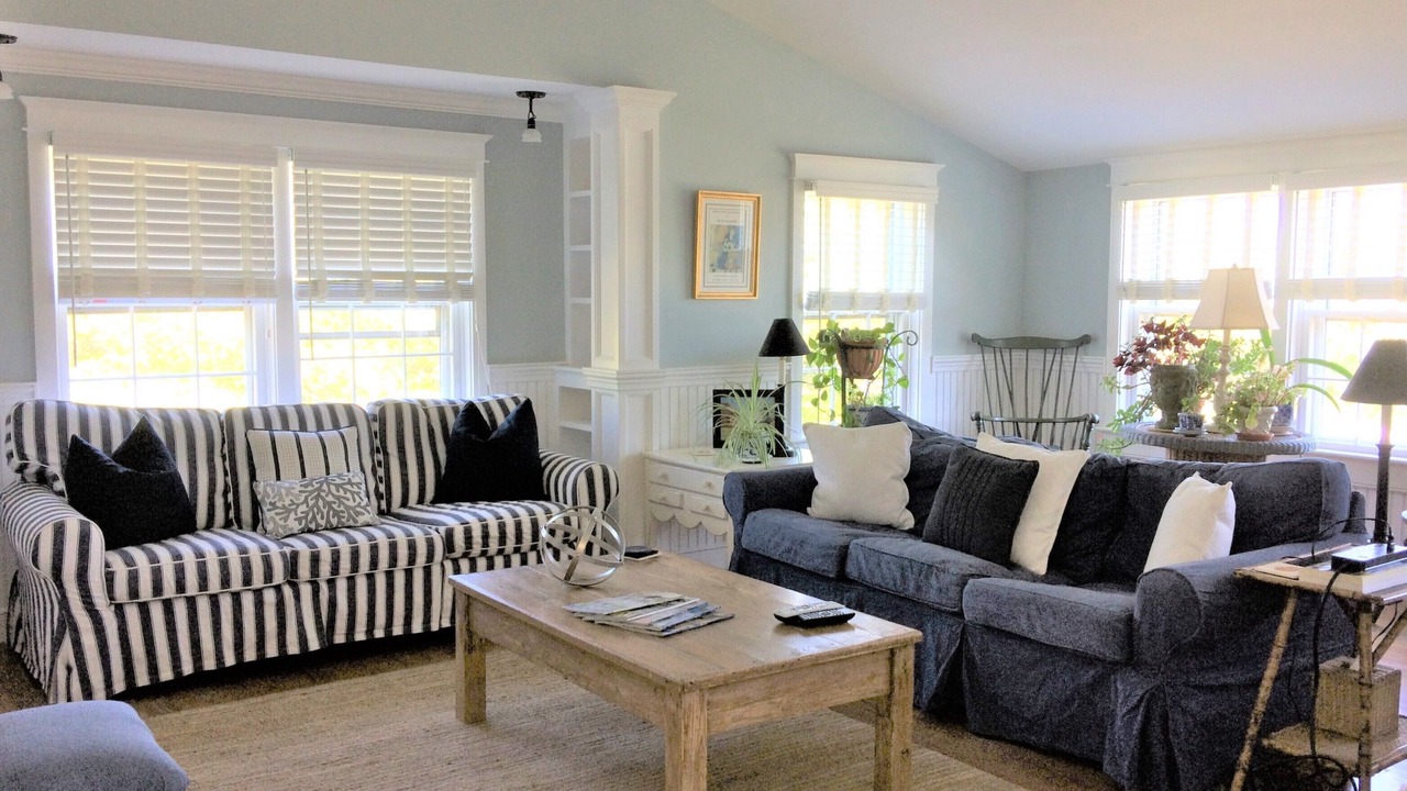 Photo of Bedroom in Tom Nevers