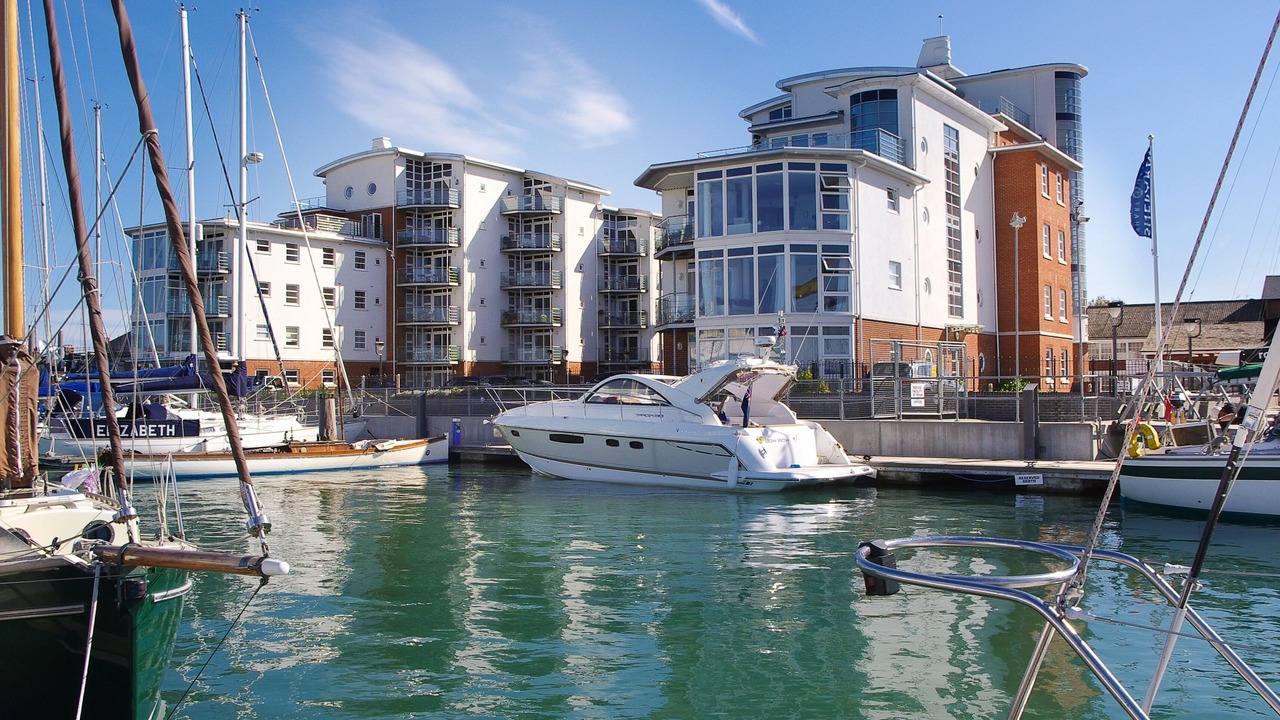 Photo of Others in Cowes