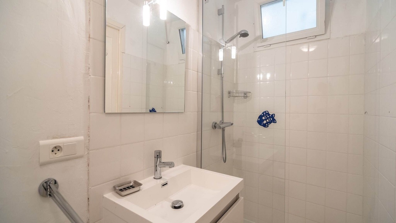 Photo of Bathroom in Saint-Jean-de-Minervois