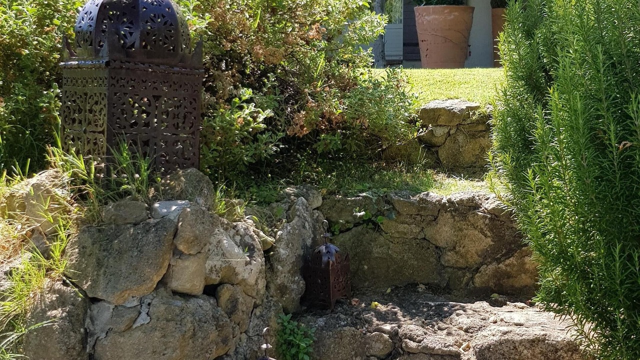Photo of Outdoor in Lambesc