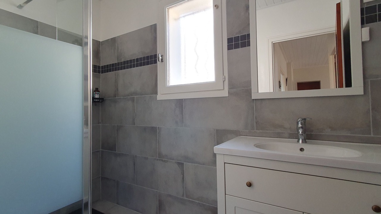 Photo of Bathroom in LʼAiguillon-sur-Mer