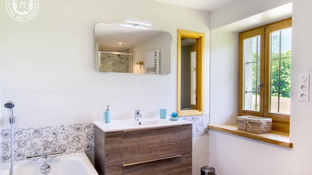 Photo of Bathroom in Saint-Jean-de-la-Porte