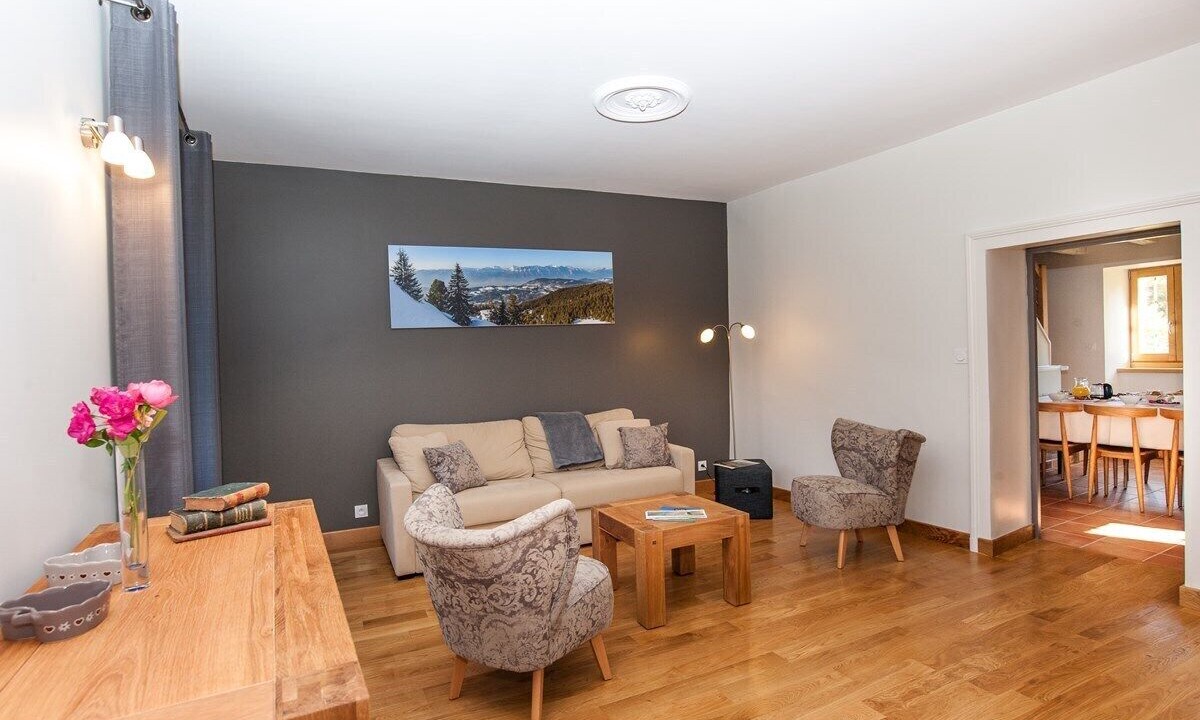 Photo of Livingroom in Saint-Jean-de-la-Porte