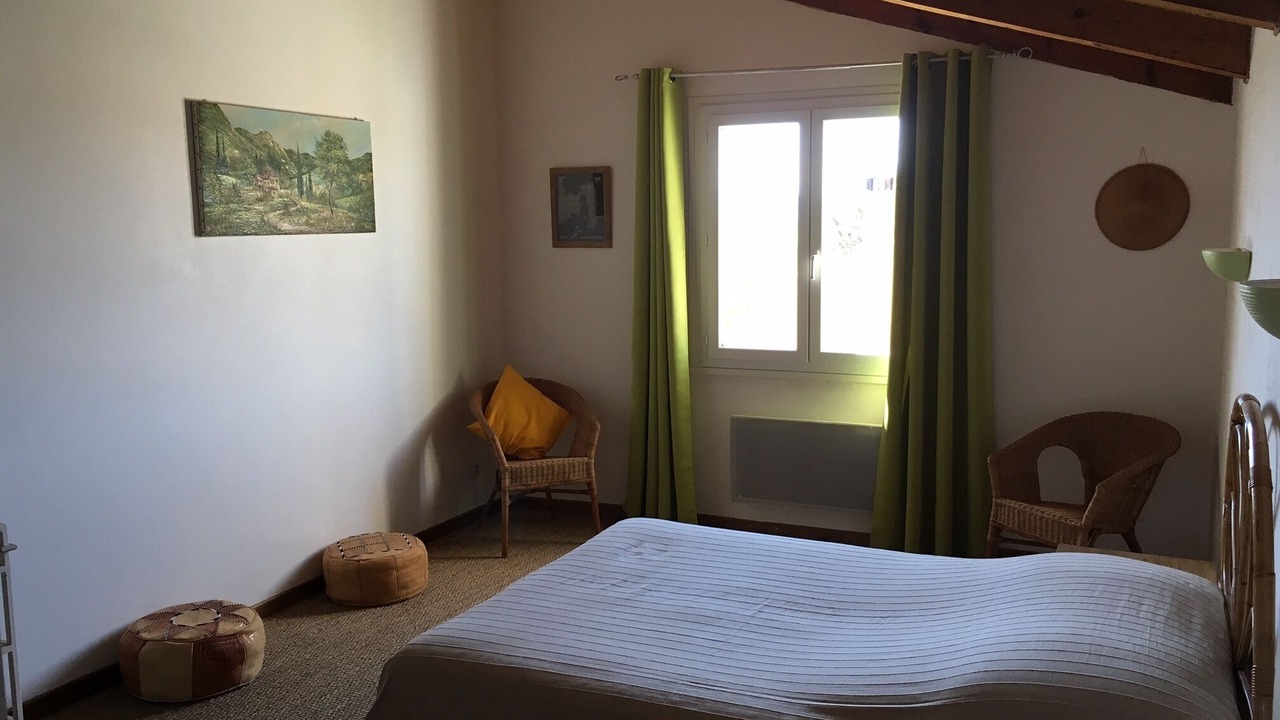 Photo of Bedroom in Saint-Jean-de-Maruejols-et-Avejan