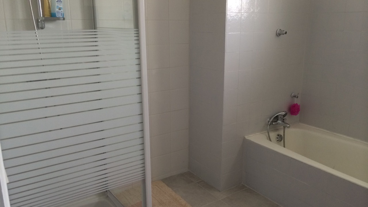 Photo of Bathroom in Saint-Jean-de-Maruejols-et-Avejan