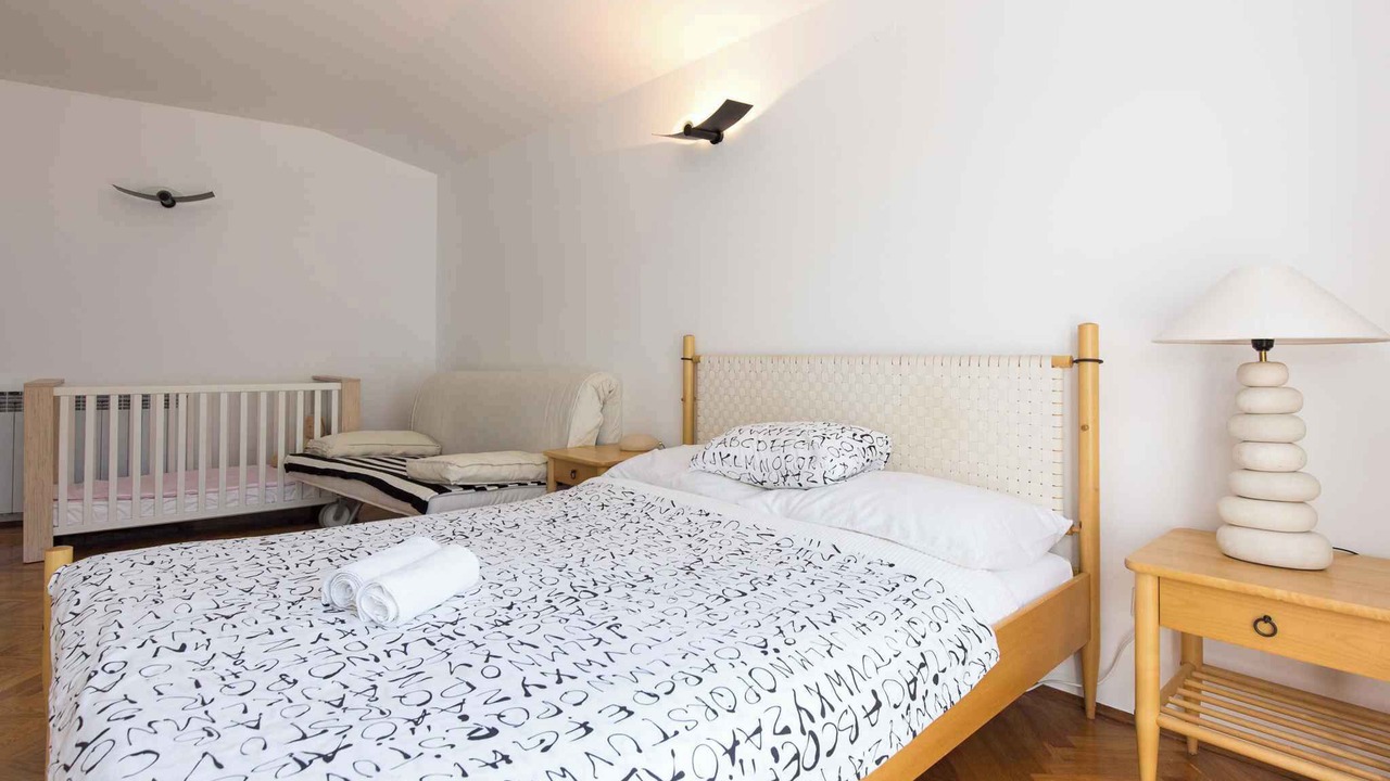 Photo of Bedroom in Vantacici