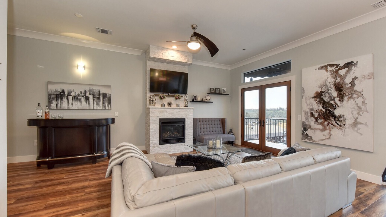 Photo of Livingroom in Folsom