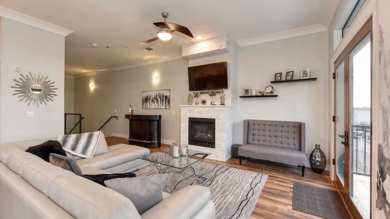 Photo of Livingroom in Folsom