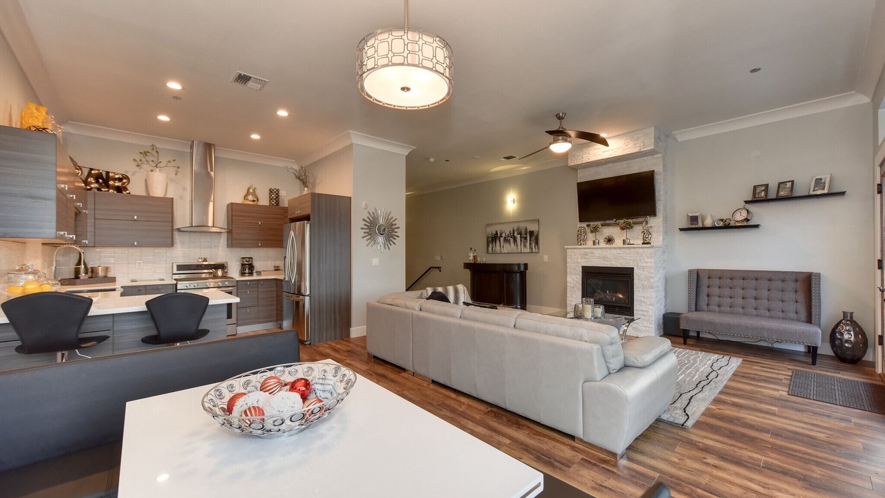 Photo of Livingroom in Folsom