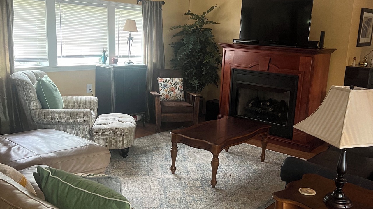 Photo of Livingroom in Leesburg