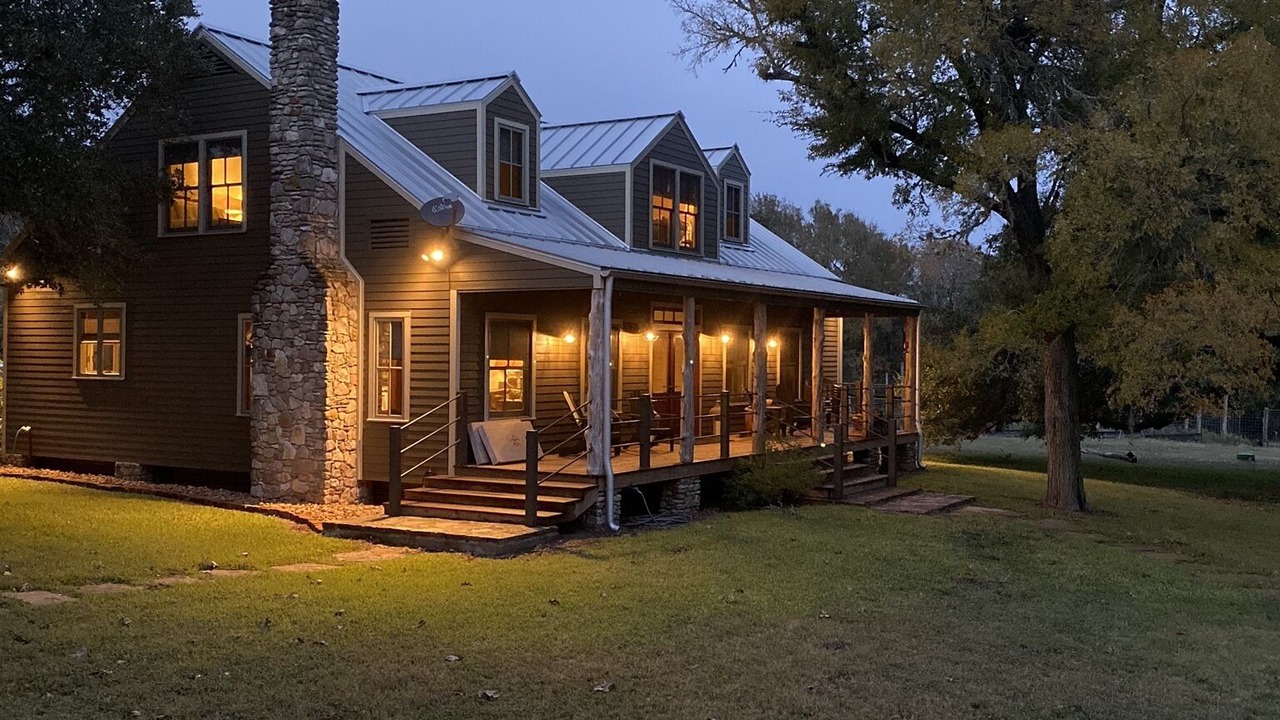 Photo of Outdoor in Round Top