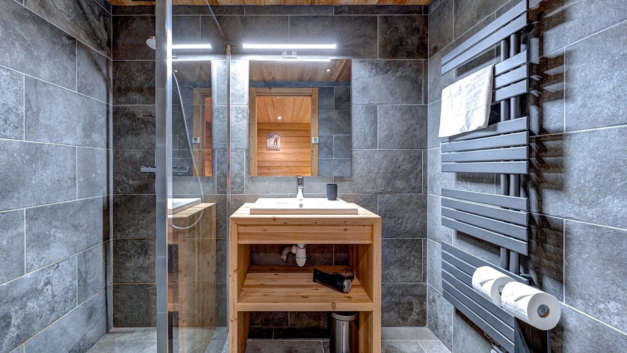 Photo of Bathroom in Viel-Alpe