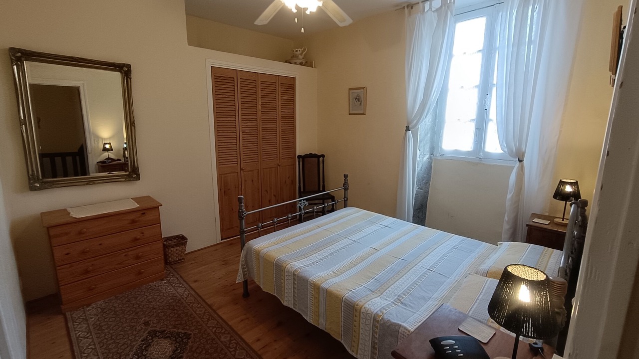 Photo of Bedroom in Douzens