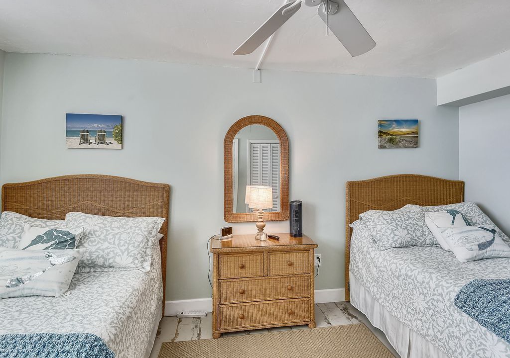 Photo of Bedroom in East Wind South